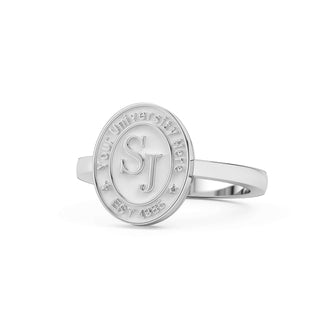 White gold Vida SS oval ring, minimalistic and elegant from the University collection