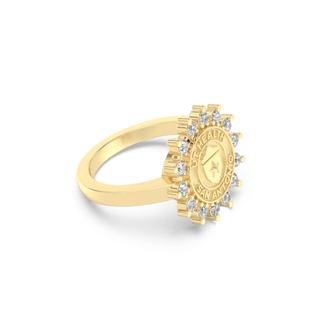 Gold University of texas san antonio ring with yellow gold seal on a white background